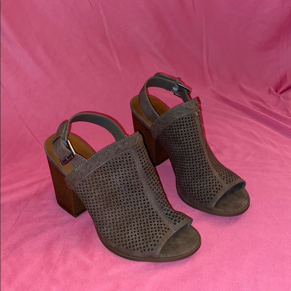 COPY - Super cute open toed